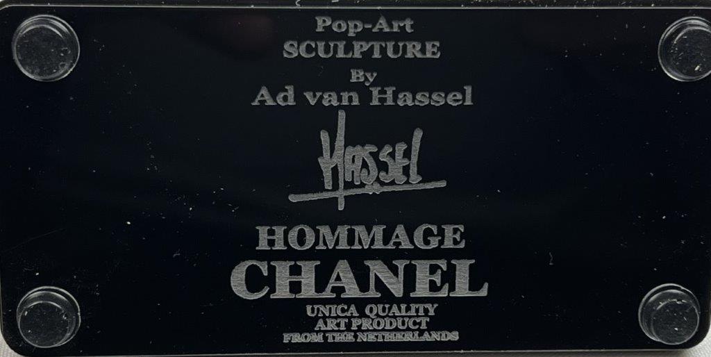 Ad van Hassel - Kunst Cadeau - Art Sculpture - Chanel 20cm