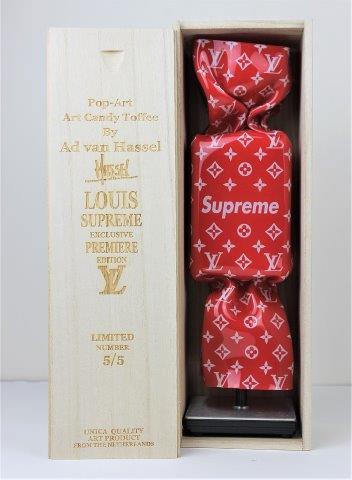 Ad van Hassel - Art Candy - Louis Supreme rood