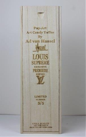 Ad van Hassel - Art Candy - Louis Supreme rood